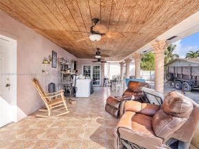 710 E 39th St, Hialeah FL 33013