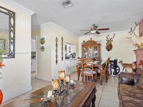 710 E 39th St, Hialeah FL 33013