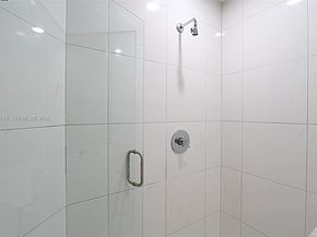 500 Brickell Ave 4110, Miami FL 33131