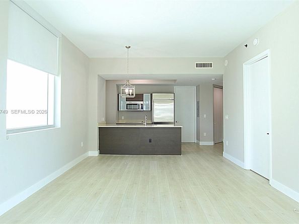 500 Brickell Ave 4110, Miami FL 33131