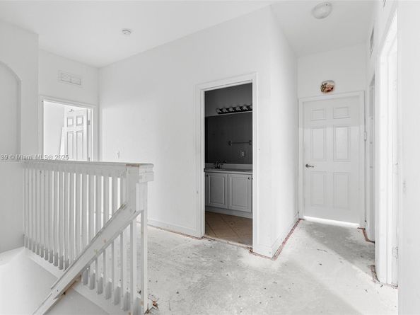 601 SE 37th Pl, Homestead FL 33033