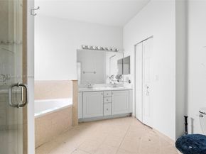 601 SE 37th Pl, Homestead FL 33033