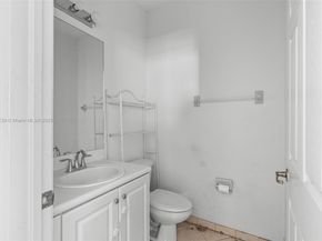 601 SE 37th Pl, Homestead FL 33033