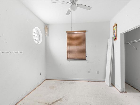 601 SE 37th Pl, Homestead FL 33033