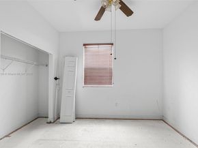 601 SE 37th Pl, Homestead FL 33033