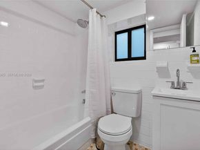 452 SW 21st Rd, Miami FL 33129