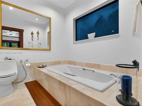 452 SW 21st Rd, Miami FL 33129