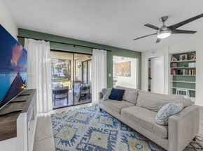101 Lincoln Ct 101, Deerfield Beach FL 33442