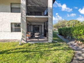 101 Lincoln Ct 101, Deerfield Beach FL 33442