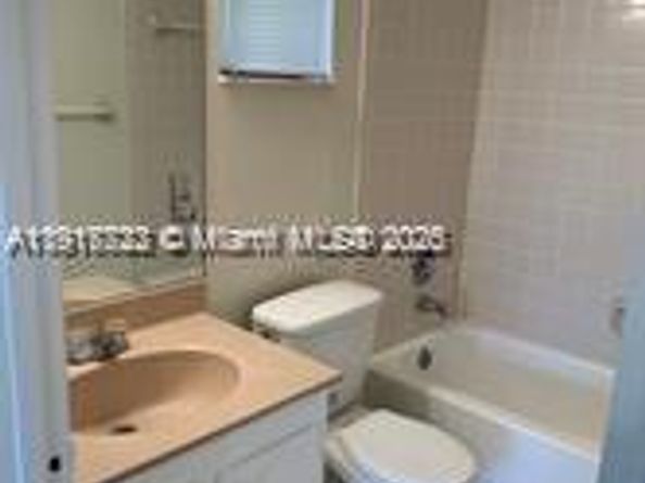 1314 White Pine Dr 8B, Wellington FL 33414