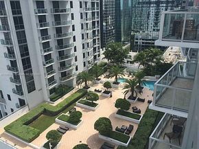1050 Brickell Ave 414, Miami FL 33131