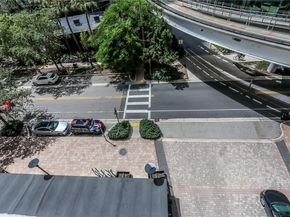 1050 Brickell Ave 414, Miami FL 33131