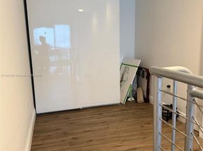 1050 Brickell Ave 414, Miami FL 33131