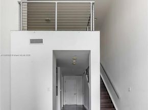 1050 Brickell Ave 414, Miami FL 33131