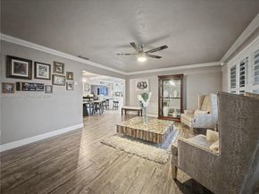 11040 NW 22nd St, Pembroke Pines FL 33026