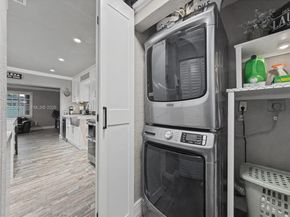 11040 NW 22nd St, Pembroke Pines FL 33026