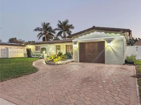 11040 NW 22nd St, Pembroke Pines FL 33026