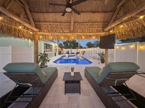 11040 NW 22nd St, Pembroke Pines FL 33026