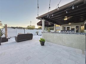 11040 NW 22nd St, Pembroke Pines FL 33026