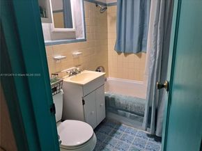 2020 Madison St, Hollywood FL 33020