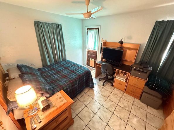 2020 Madison St, Hollywood FL 33020