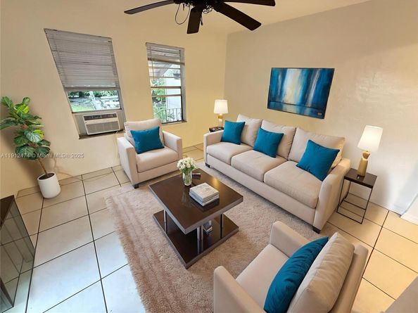 2020 Madison St, Hollywood FL 33020