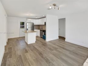 2311 Fletcher St, Hollywood FL 33020