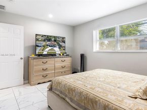 3120 SW 17th St, Fort Lauderdale FL 33312