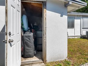 3120 SW 17th St, Fort Lauderdale FL 33312