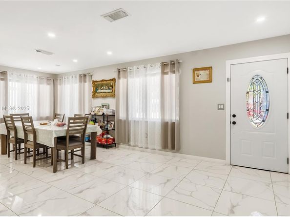 3120 SW 17th St, Fort Lauderdale FL 33312