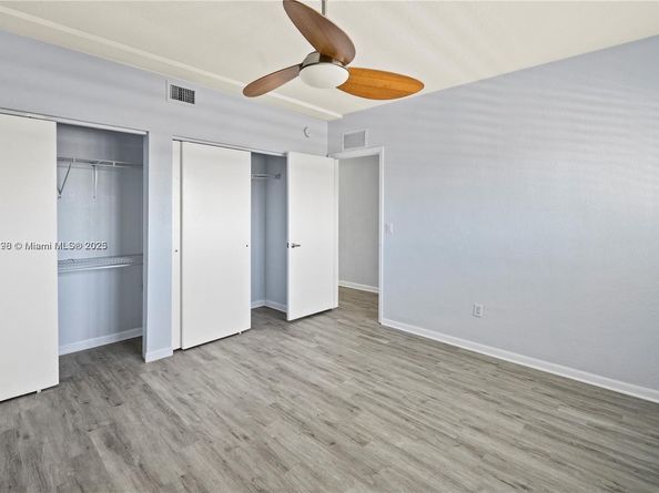 1185 Marseille Dr 307, Miami Beach FL 33141
