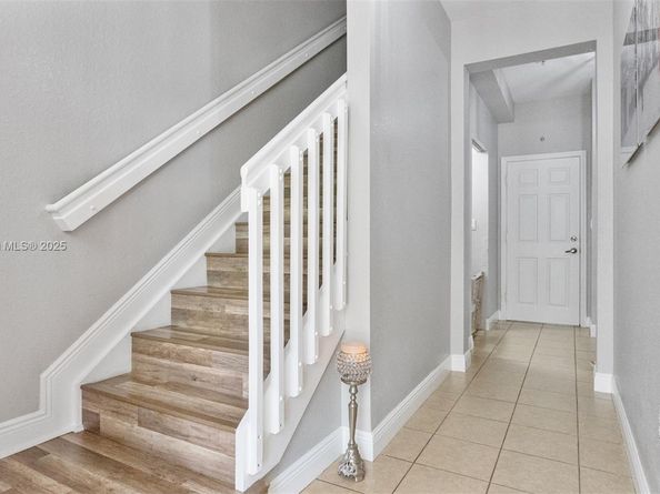 2547 SW 119th Ter, Miramar FL 33025