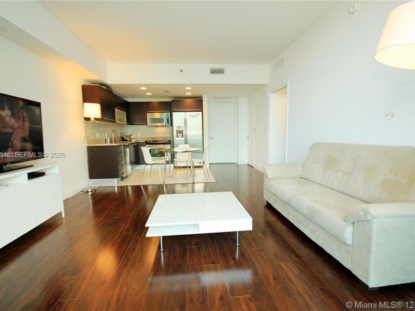 Undisclosed Address #A12039346, Miami FL 33131
