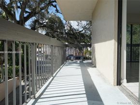 5201 Orduna Dr 12, Coral Gables FL 33146