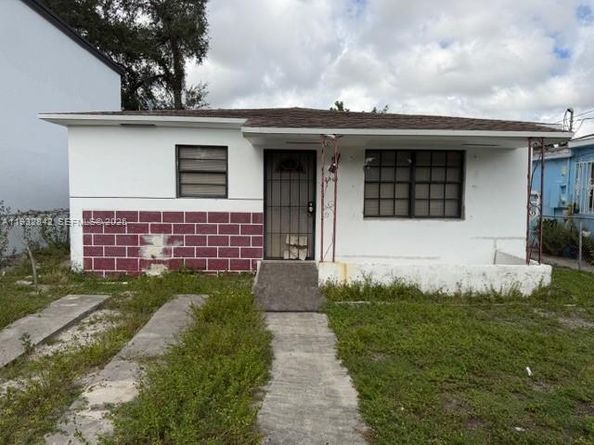 2961 NW 59th St, Miami FL 33142