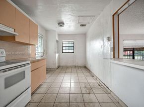 4480 NW 201st St, Miami Gardens FL 33055