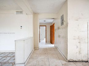 4480 NW 201st St, Miami Gardens FL 33055