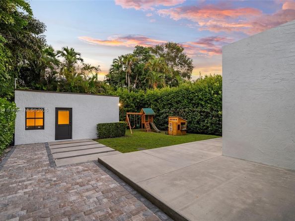 1341 Sorolla Ave, Coral Gables FL 33134