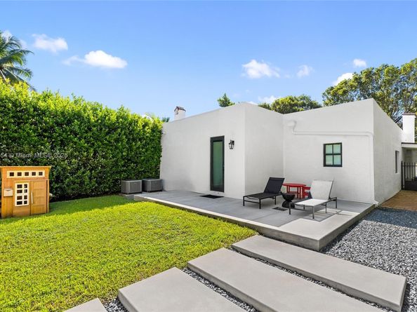 1341 Sorolla Ave, Coral Gables FL 33134