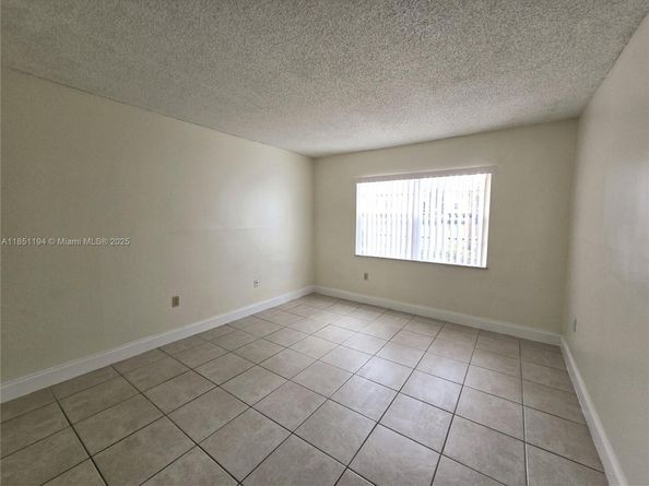 4334 NW 9th Ave 91B, Deerfield Beach FL 33064