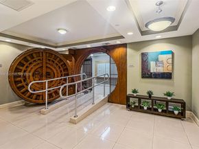 111 E Flagler St 708, Miami FL 33131