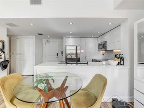 111 E Flagler St 708, Miami FL 33131