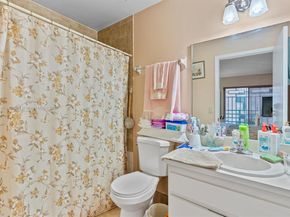 11840 SW 18th Ter 94, Miami FL 33175