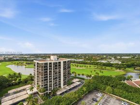 2425 Presidential Way 1706, West Palm Beach FL 33401