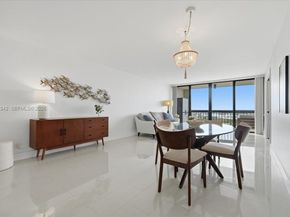 2425 Presidential Way 1706, West Palm Beach FL 33401