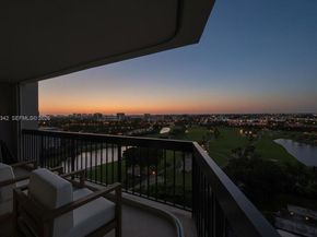 2425 Presidential Way 1706, West Palm Beach FL 33401