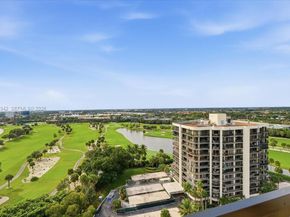 2425 Presidential Way 1706, West Palm Beach FL 33401