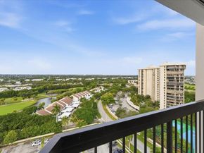 2425 Presidential Way 1706, West Palm Beach FL 33401