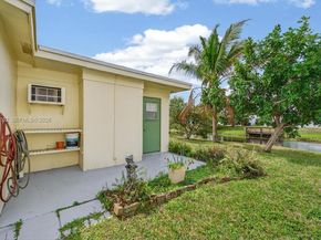 1125 NW 69th Ave, Margate FL 33063