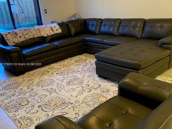 595 SE 33rd Ter, Homestead FL 33033